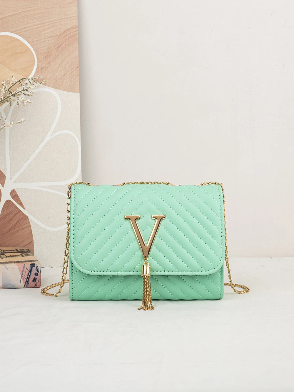 Designer Striped Shoulder Bag 2025 – Women’s V-Shaped Tassel Crossbody Handbag, Trendy Fashion Purse