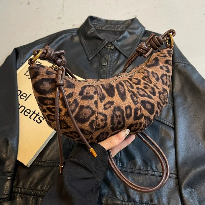 2025 Women’s Velvet Shoulder Bag – High-Quality Solid Color Crossbody Handbag, Soft Fashionable Western Style Bag